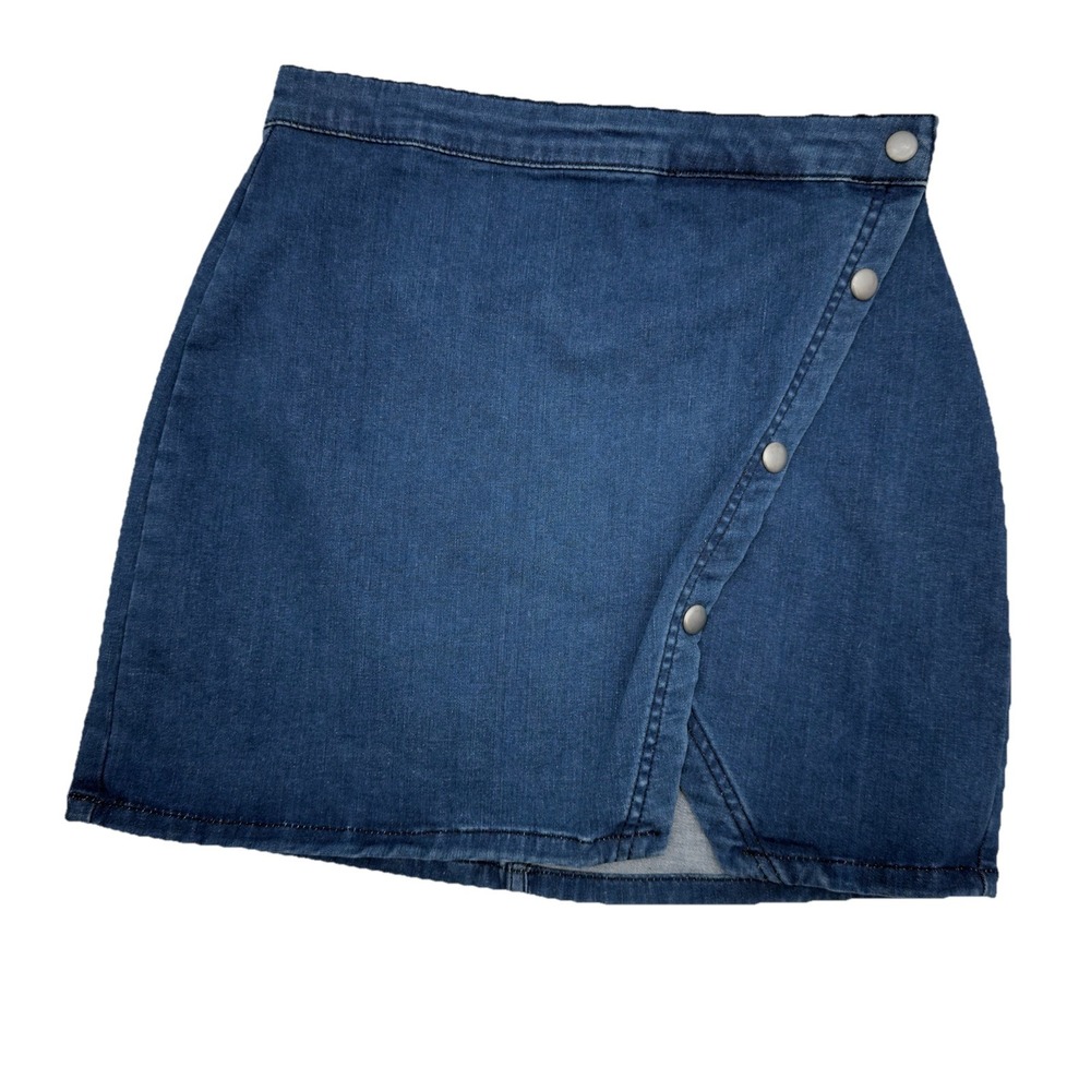 Free People Notched Front Wrap Button Denim Mini Skirt Women's Size 8 NEW‎